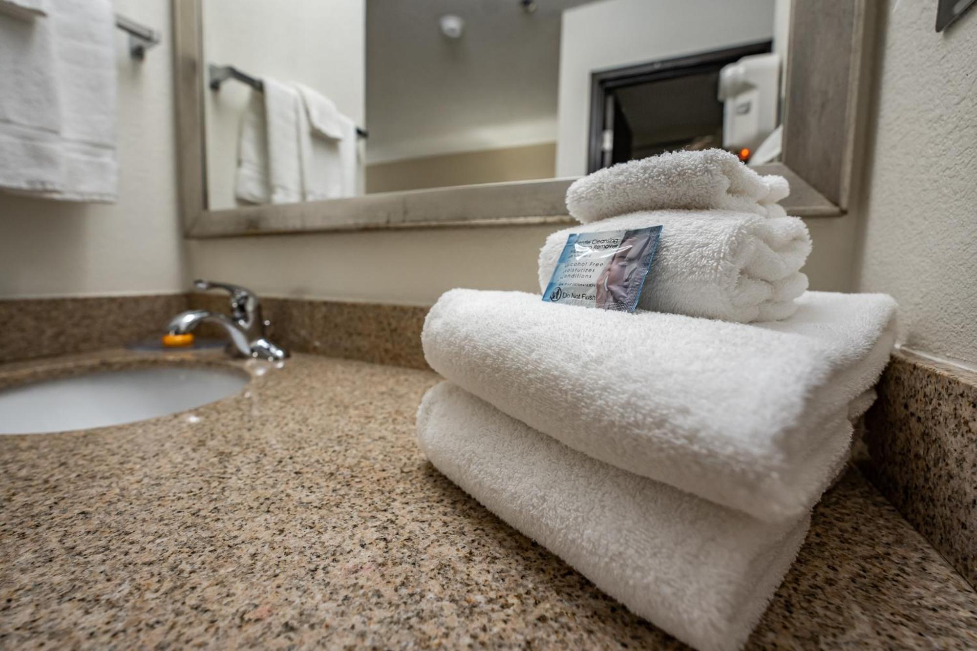 Christopher Inn And Suites Chillicothe Quarto foto